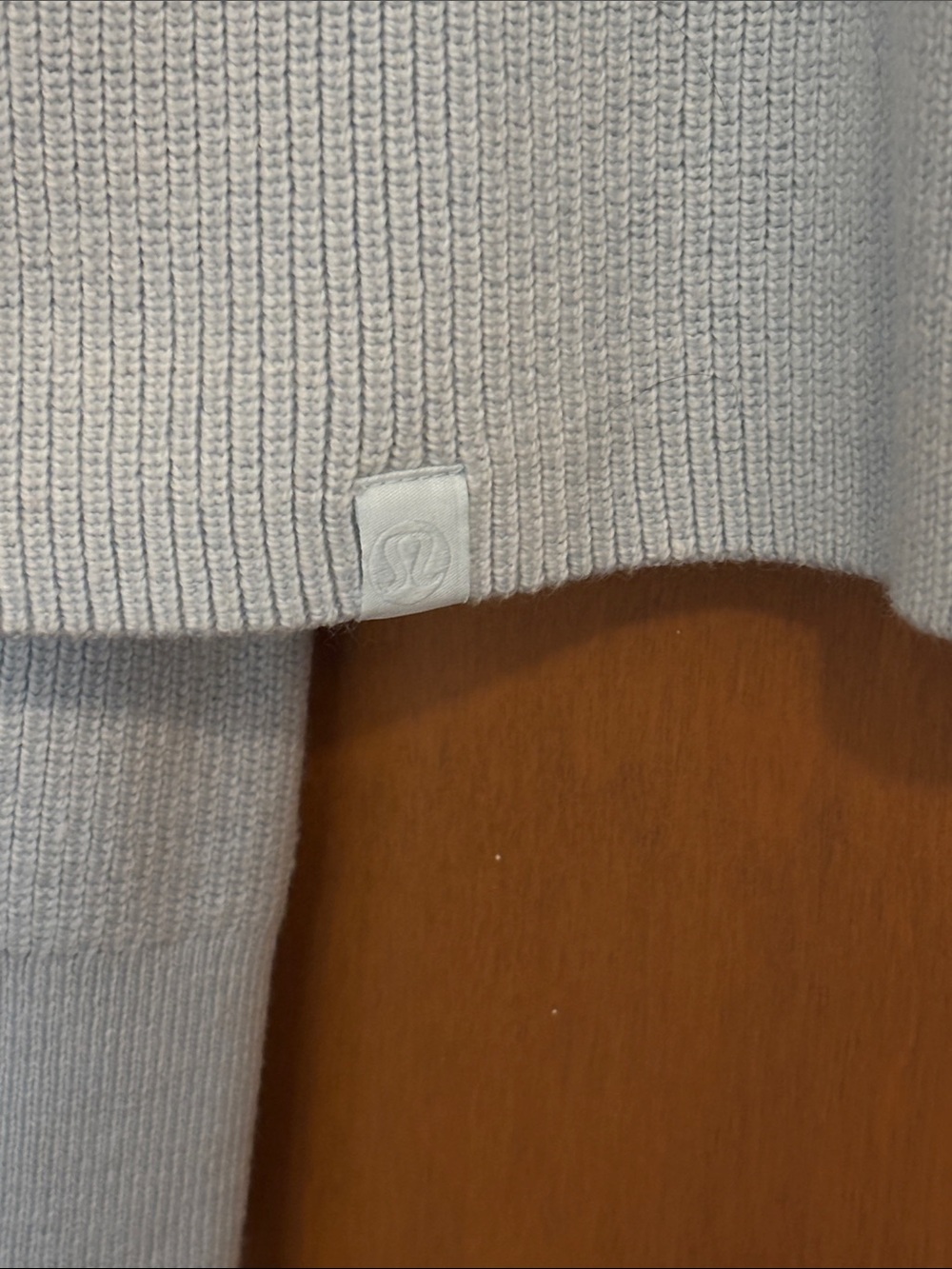 lululemon athletica women’s Pale Blue Ribbed Crewneck Sweater - Picture 5 of 5
